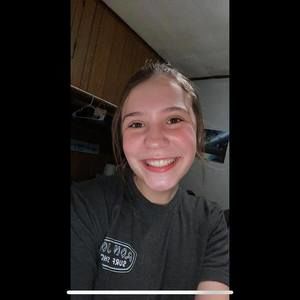 Meet your Posher, Abbey